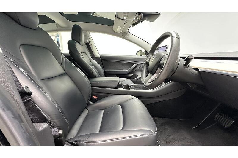 Used Tesla Model 3 2019 for sale - 76784602: Photo 31