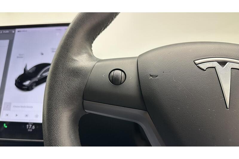 Used Tesla Model 3 2019 for sale - 76784602: Photo 40