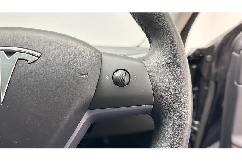 Used Tesla Model 3 2019 for sale - 76784602: Photo 41