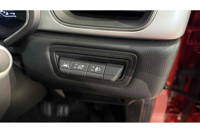 Used Renault Captur 2021 for sale - 76784308: Photo 28