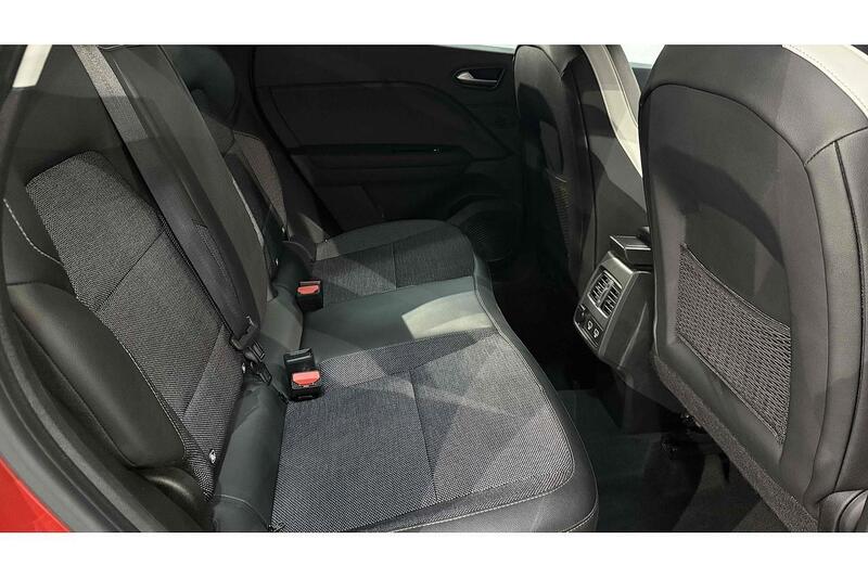 Used Renault Captur 2021 for sale - 76784308: Photo 42