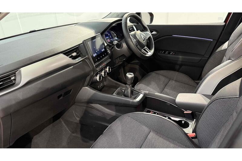 Used Renault Captur 2021 for sale - 76784308: Photo 47