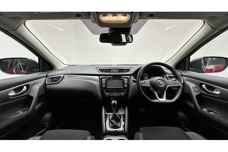 Used Nissan Qashqai 2018 for sale - 77213054: Photo 2