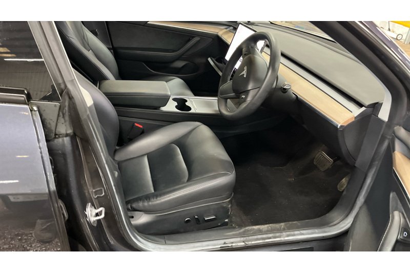Used Tesla Model 3 2023 for sale - 78045117: Photo 3