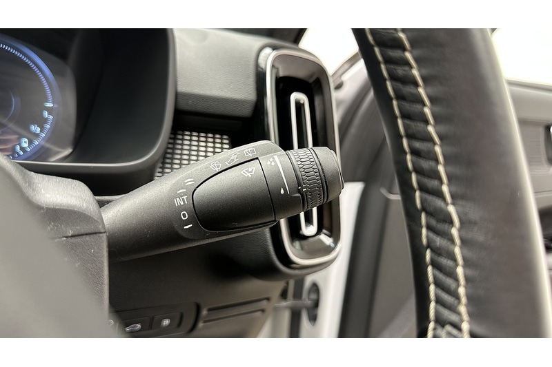 Used Volvo XC40 2020 for sale - 78197541: Photo 38