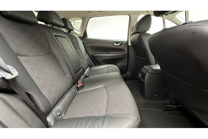 Used Nissan Pulsar 2017 for sale - 76784435: Photo 24