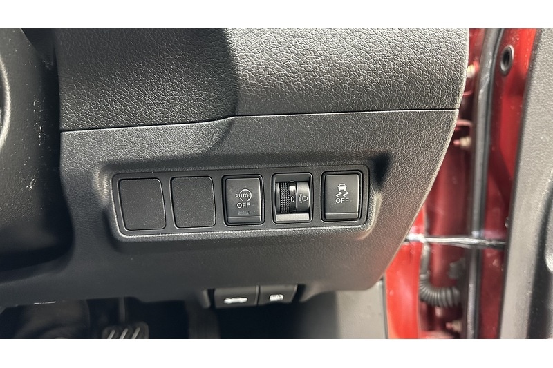 Used Nissan Pulsar 2017 for sale - 76784435: Photo 32