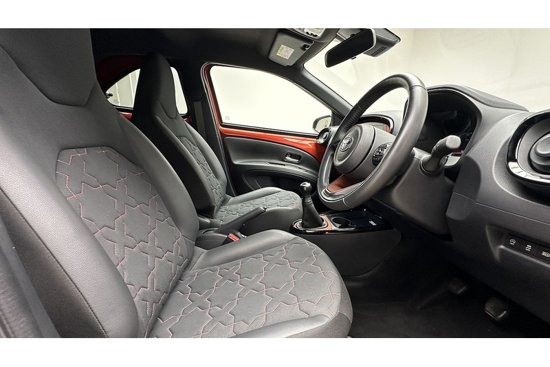 Used Toyota Aygo X 2022 for sale - 76784385: Photo 24