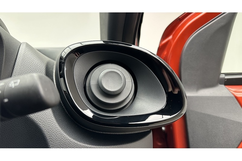 Used Toyota Aygo X 2022 for sale - 76784385: Photo 29