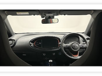 Used Toyota Aygo X 2022 for sale - 76784385: Photo