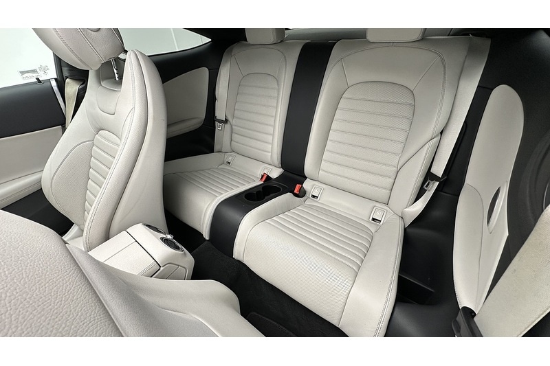 Used Mercedes-Benz C Class 2017 for sale - 76784438: Photo 27