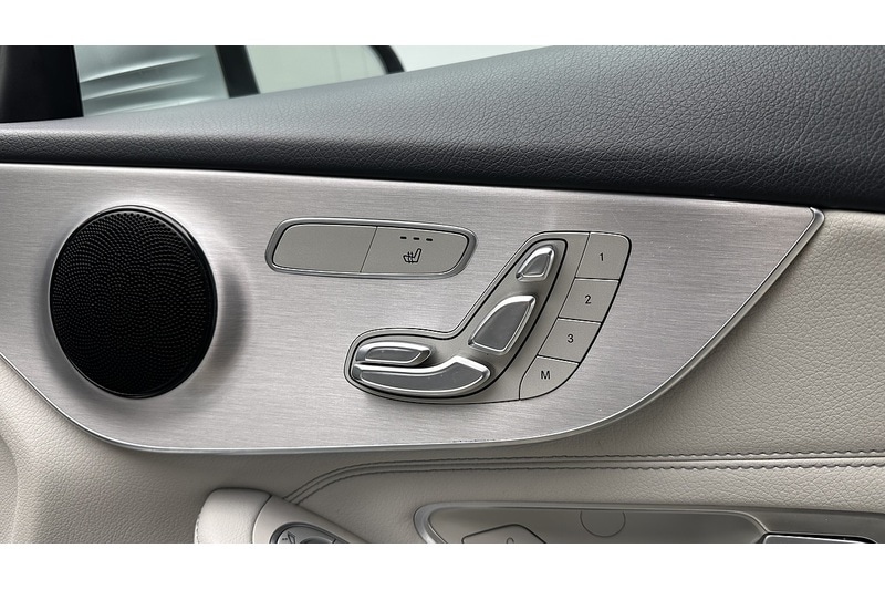 Used Mercedes-Benz C Class 2017 for sale - 76784438: Photo 34