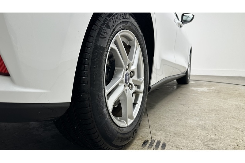 Used Ford Focus 2019 for sale - 76784591: Photo 16