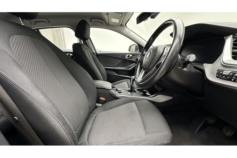 Used BMW 1 Series 2022 for sale - 77003312: Photo 23