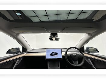 Used Tesla Model Y 2022 for sale - 77303153: Photo