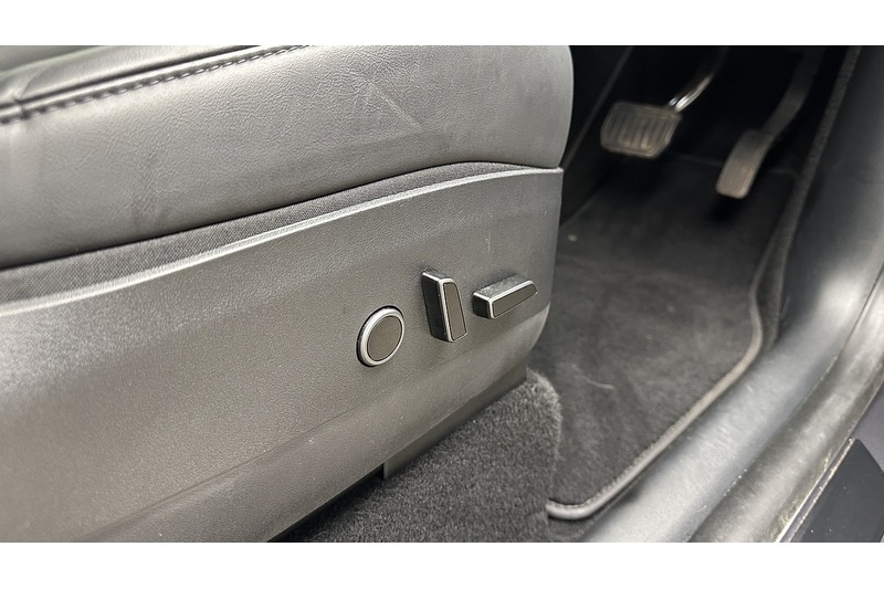 Used Tesla Model Y 2022 for sale - 77303153: Photo 40