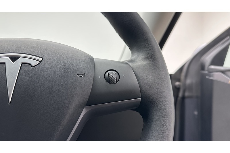 Used Tesla Model Y 2022 for sale - 77303153: Photo 44