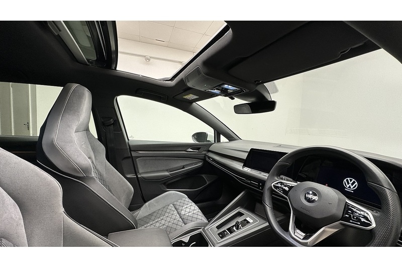 Used Volkswagen Golf 2021 for sale - 77159071: Photo 35