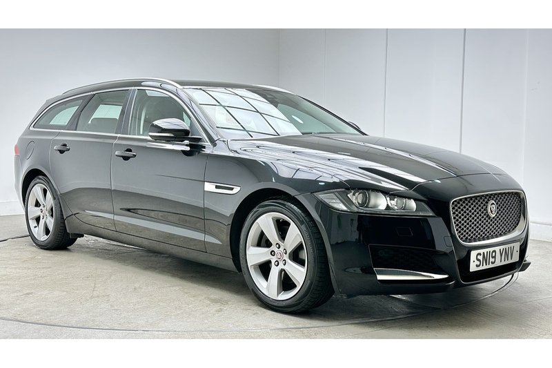 Used Jaguar XF 2019 for sale - 78197530: Photo 11