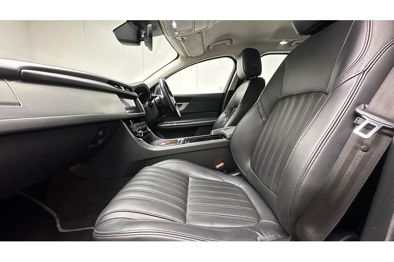 Used Jaguar XF 2019 for sale - 78197530: Photo 19