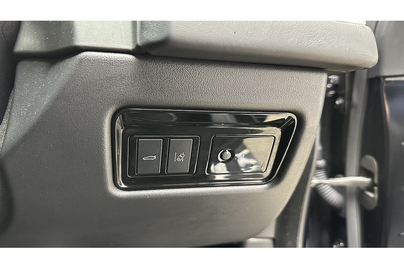 Used Jaguar XF 2019 for sale - 78197530: Photo 32