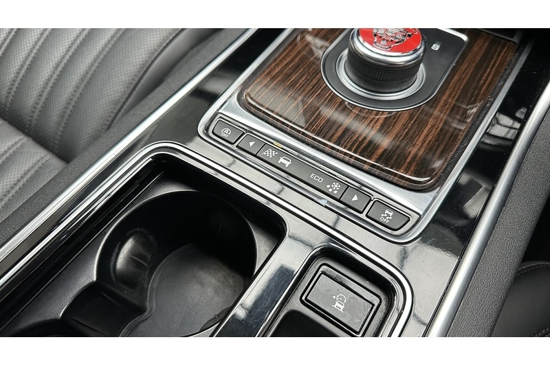 Used Jaguar XF 2019 for sale - 78197530: Photo 48