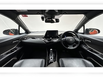 Used Toyota C-HR 2020 for sale - 77234462: Photo