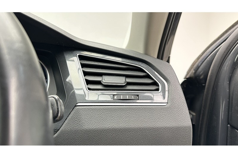 Used Volkswagen Tiguan 2020 for sale - 77379184: Photo 30