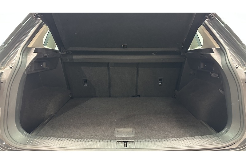 Used Volkswagen Tiguan 2020 for sale - 77379184: Photo 49