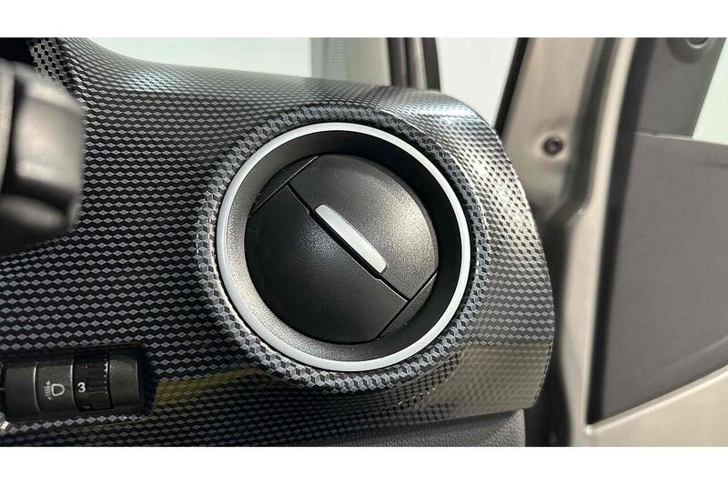 Used Volkswagen up! 2020 for sale - 76784559: Photo 31