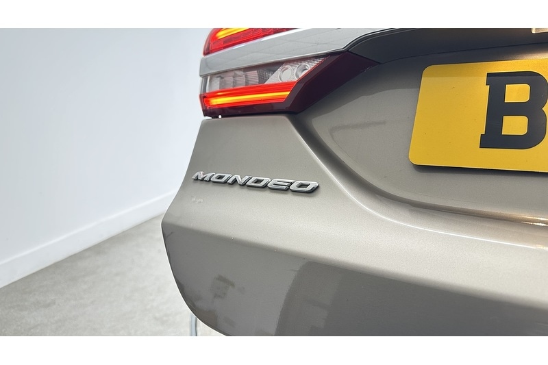 Used Ford Mondeo 2021 for sale - 76784508: Photo 16