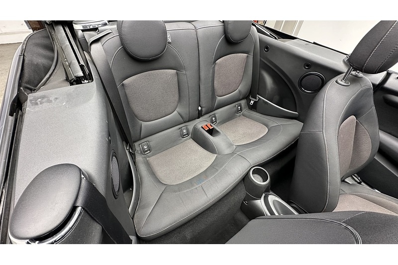 Used MINI Convertible 2019 for sale - 77213101: Photo 30