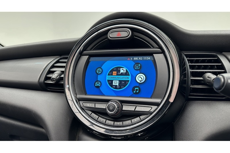 Used MINI Convertible 2019 for sale - 77213101: Photo 45