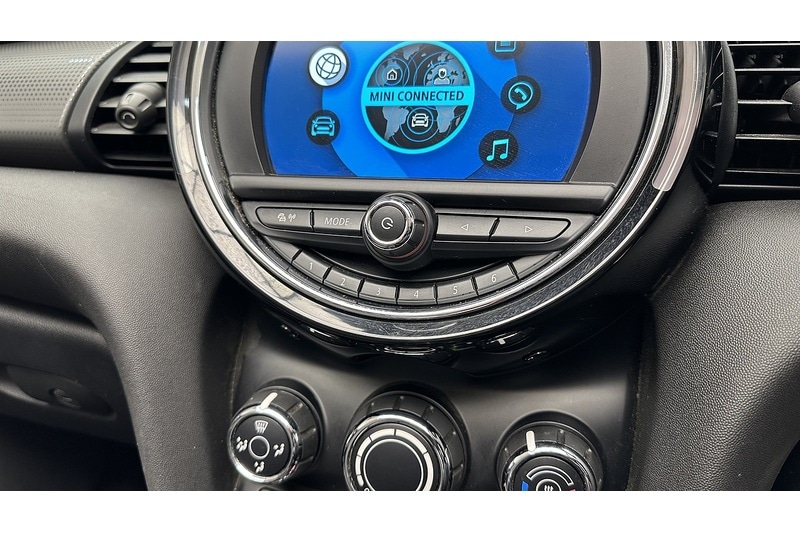 Used MINI Convertible 2019 for sale - 77213101: Photo 49