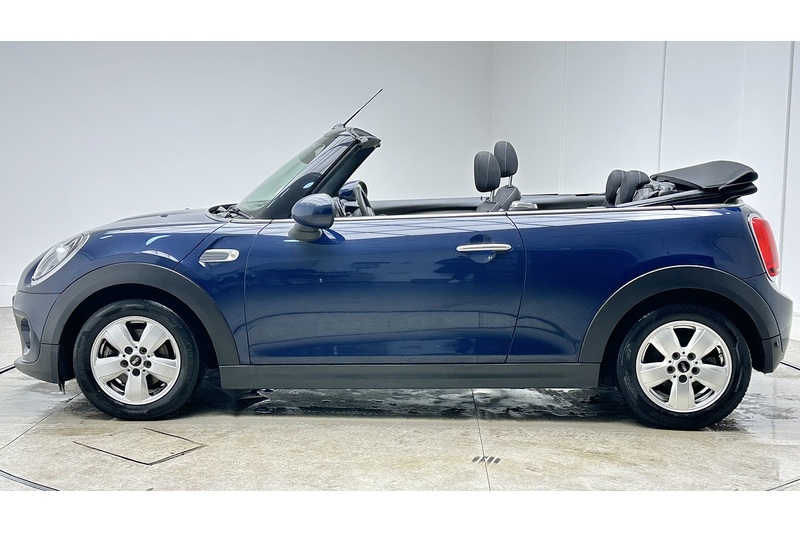Used MINI Convertible 2019 for sale - 77213101: Photo 8
