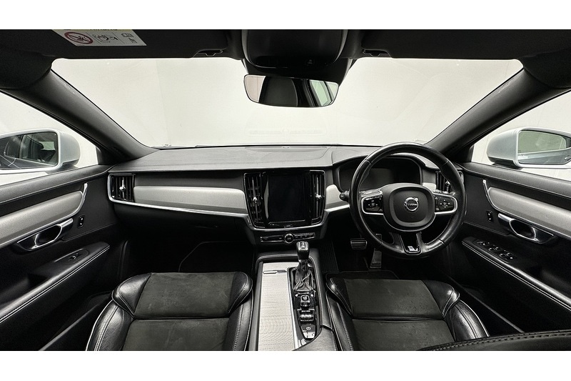 Used Volvo V90 2018 for sale - 77591378: Photo 2