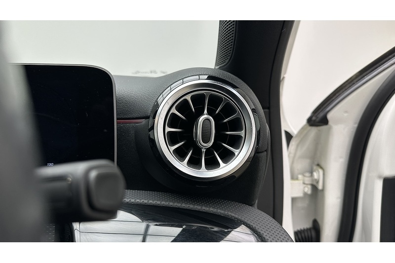 Used Mercedes-Benz A-Class 2019 for sale - 76784388: Photo 33