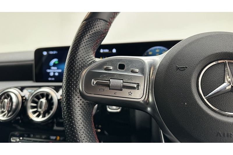 Used Mercedes-Benz A-Class 2019 for sale - 76784388: Photo 37