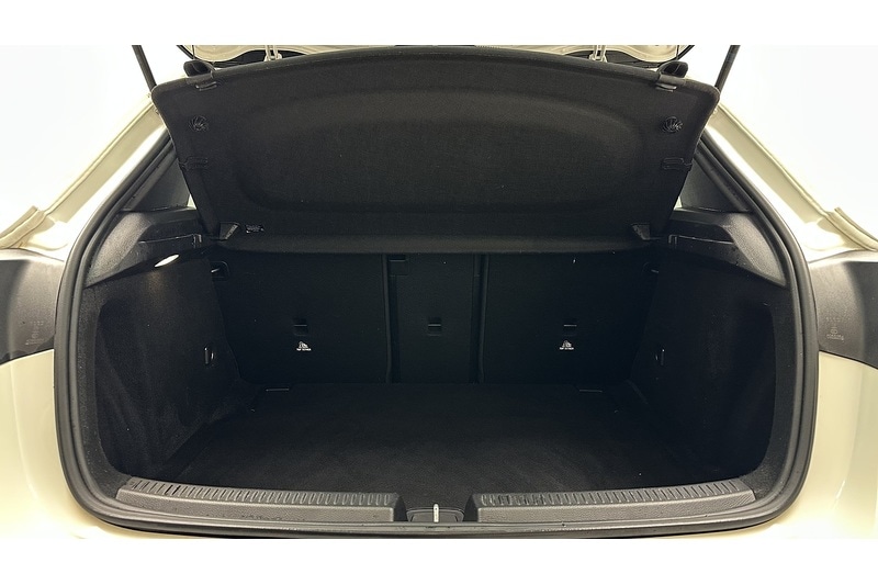 Used Mercedes-Benz A-Class 2019 for sale - 76784388: Photo 52