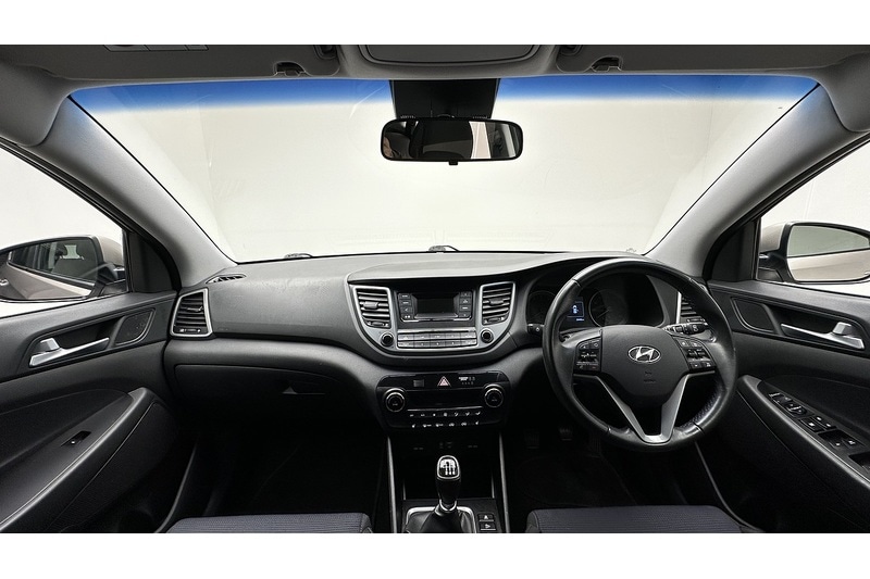 Used Hyundai TUCSON 2018 for sale - 76784544: Photo 2