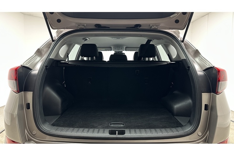 Used Hyundai TUCSON 2018 for sale - 76784544: Photo 44