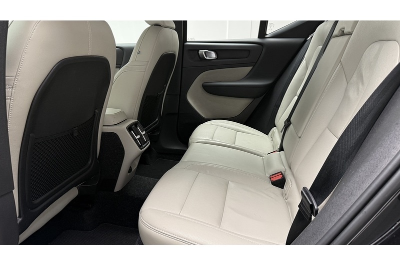 Used Volvo XC40 2020 for sale - 76784321: Photo 41