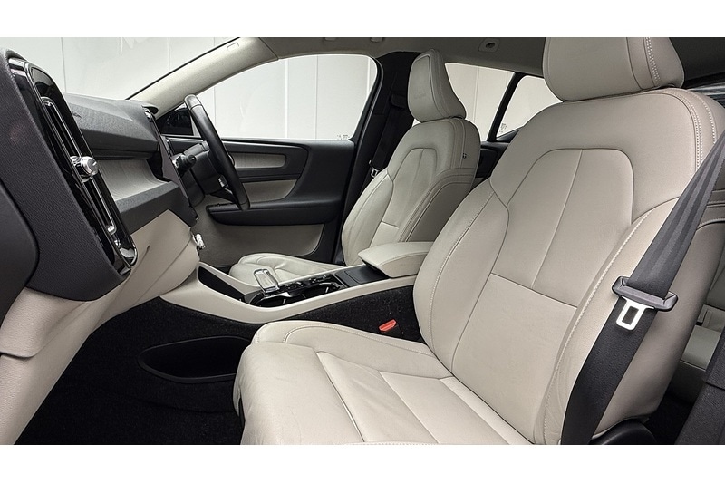 Used Volvo XC40 2020 for sale - 76784321: Photo 43