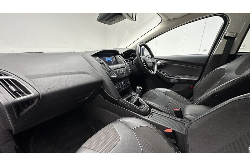 Used Ford Focus 2018 for sale - 77465250: Photo 18