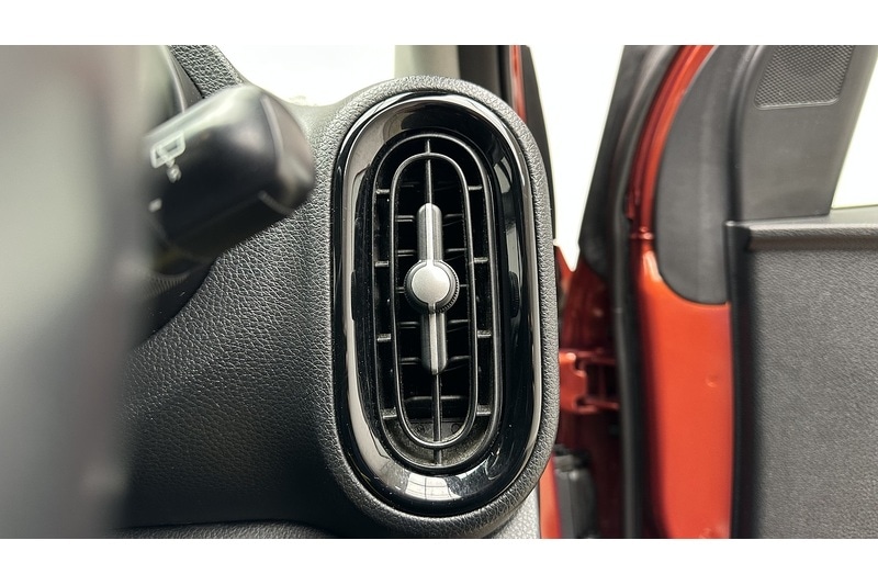 Used Kia Picanto 2018 for sale - 76784387: Photo 30