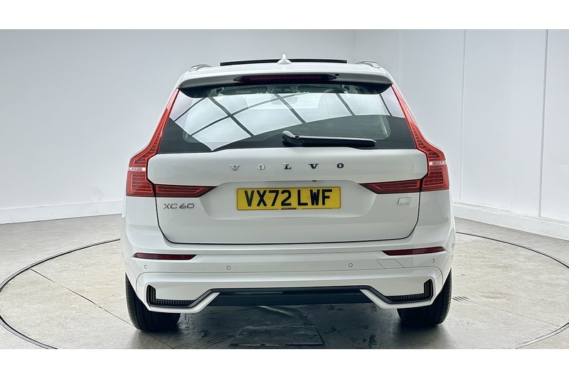 Used Volvo XC60 2022 for sale - 76784567: Photo 11