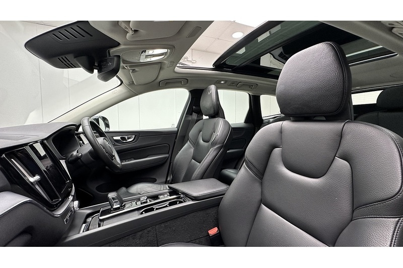 Used Volvo XC60 2022 for sale - 76784567: Photo 25