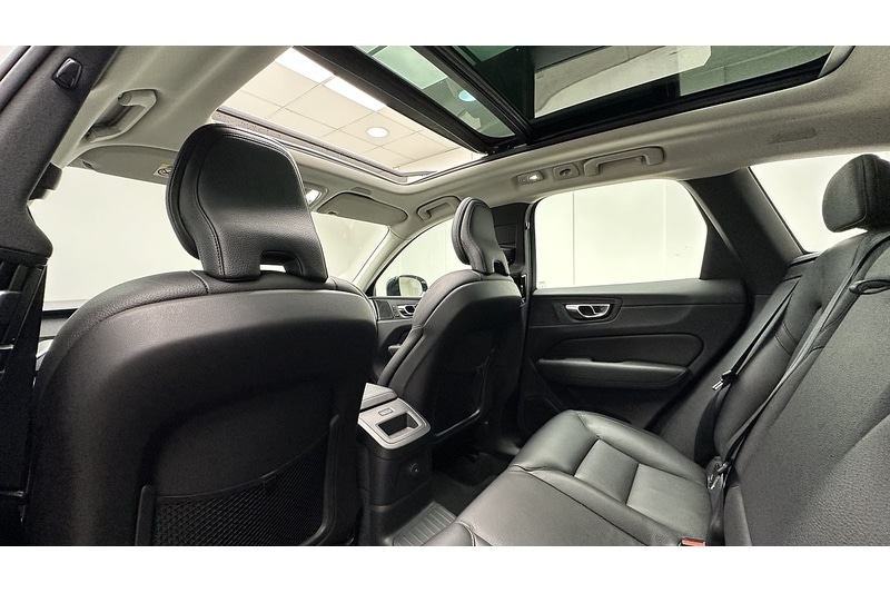 Used Volvo XC60 2022 for sale - 76784567: Photo 28