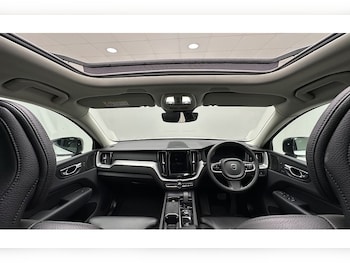 Used Volvo XC60 2022 for sale - 76784567: Photo