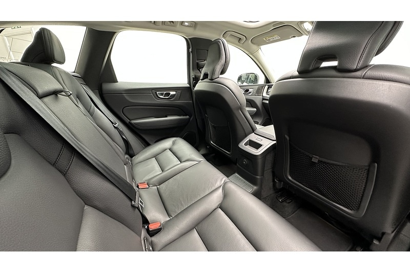 Used Volvo XC60 2022 for sale - 76784567: Photo 30